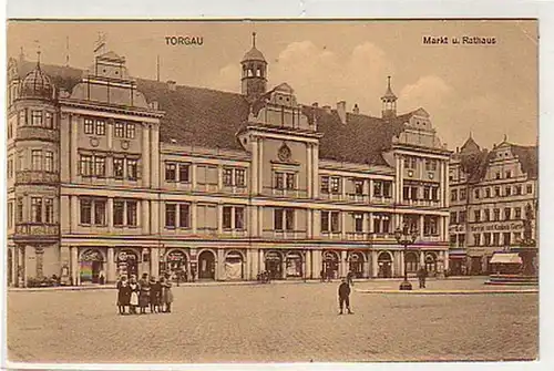 36621 Ak Torgau Marché et hôtel de ville vers 1930