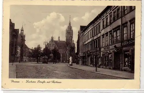 36379 Ak Dessau Zerbster Strasse mit Rathaus 1935