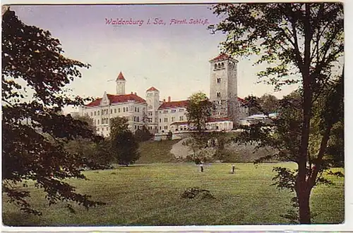 36176 Ak Waldenburg in Sa. fürstliches Schloß um 1910