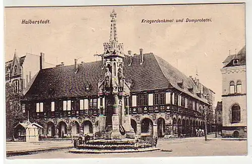 36165 Ak Halberstadt Kriegerdenkmal & Domprobstei 1915