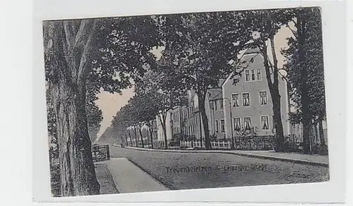 35992 Ak Träuenbrietzen Leipziger Strasse vers 1920