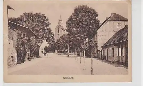 34826 Ak Altruppin Strassenansicht um 1920