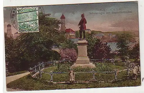 34566 Ak Auerbach Schulanlagen mit Bismarckdenkmal 1925