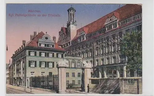 33674 Ak München Kgl. Polizeigebäude Ettstraße um1910