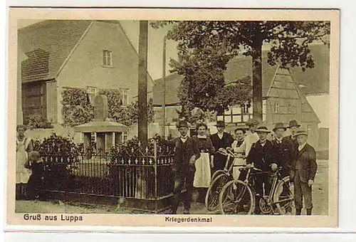 33018 Ak Salutation de Luppa Monument aux Guerriers vers 1910