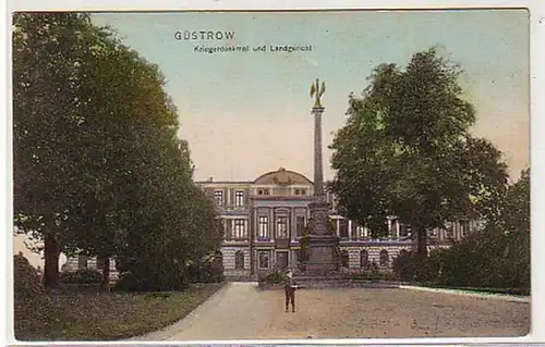 32806 Ak Güstrow Kriegerdenkmal u. Landgericht 1909