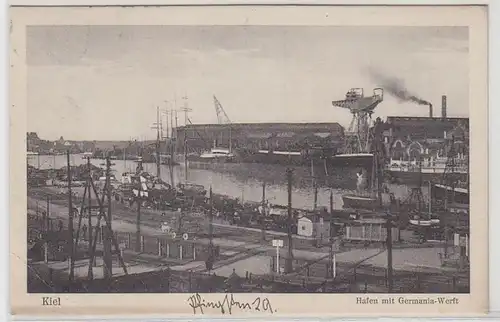 31880 Ak Kiel Port avec Germania Werft 1929