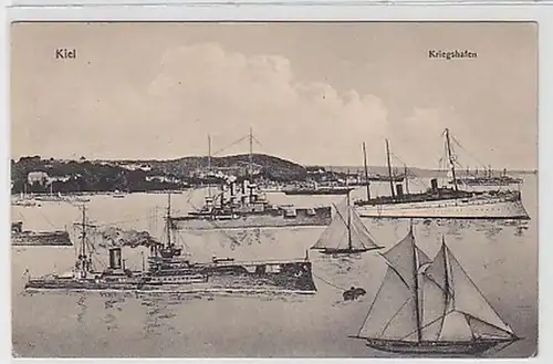 31818 Ak Kiel Port de guerre avec navires 1918