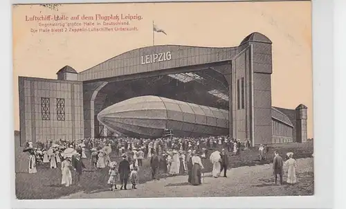 31263 Ak Leipzig Luftschiff-Halle auf d. Flugplatz 1913
