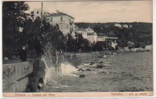 30472 Ak Volosca Italien Strasse am Meer um 1910
