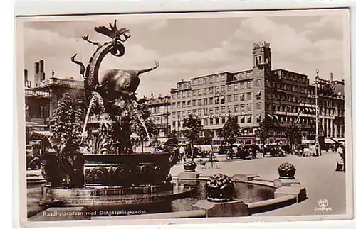 30414 Ak Kobenhagen Place de l'hôtel de ville avec fontaine 1936