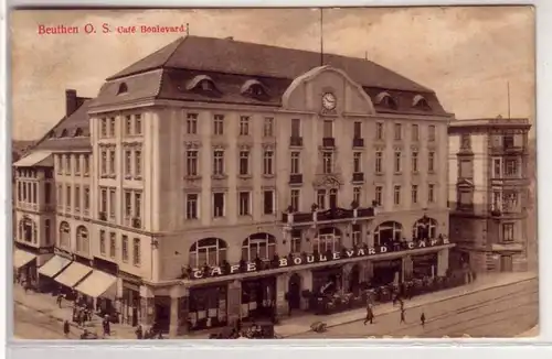 30045 Ak Beuthen O.S. Café Boulevard um 1930