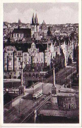 29907 Ak Prag Totalansicht mit Brücke & Straßenbahn1943