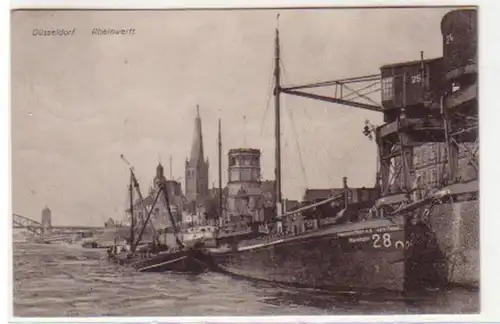 29217 Ak Düsseldorf Rheinwerft avec navires 1909