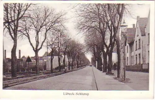 28862 Ak Lübeck-Schlutup Straßenansicht 1937