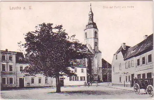 28363 Ak Laucha au marché des désordres et l'église vers 1930