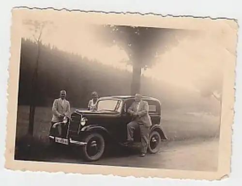 28040 Foto Auto Oldtimer Landstraße um 1930