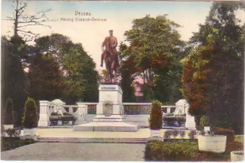 27038 Ak Dessau Herzog Friedrich Denkmal 1917