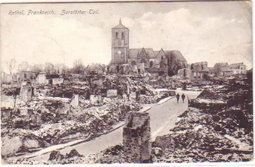 26740 Poste de terrain Ak Rethel France partie détruite1915