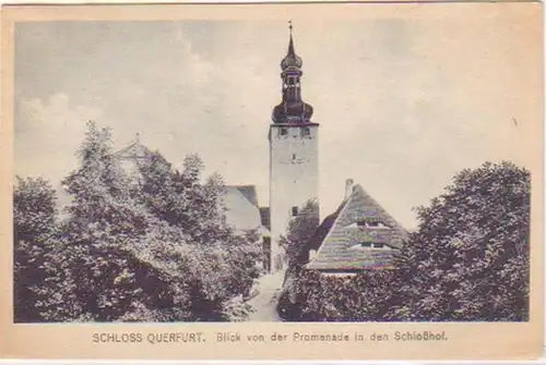 26164 Ak Schloss Querfurt Blick in den Schloßhof 1925