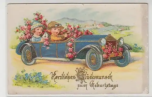 26007 Geburtstags Ak Auto mit Blumenschmuck um 1920
