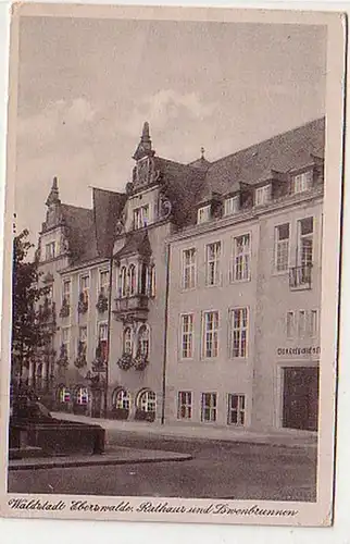 25530 Ak Eberswalde Rathaus und Löwenbrunnen 1953