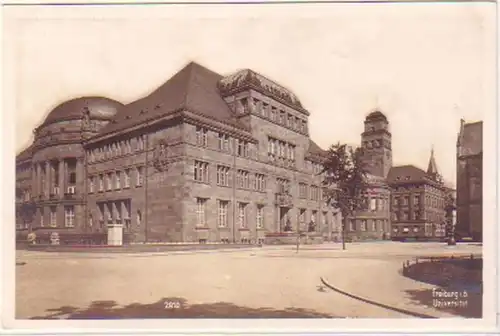 25438 Ak Freiburg im Breisgau Universität um 1940