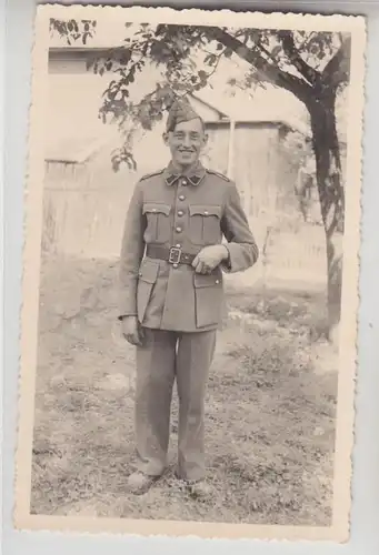 21546 Photo Ak Soldat Belgique en uniforme pendant la Seconde Guerre mondiale