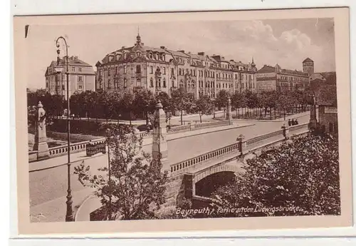 21477 Ak Bayreuth Partie an der Ludwigsbrücke um 1922