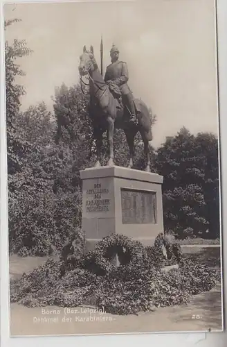 20538 Ak Borna (Bezirk Leipzig) Denkmal der Karabiniers um 1930