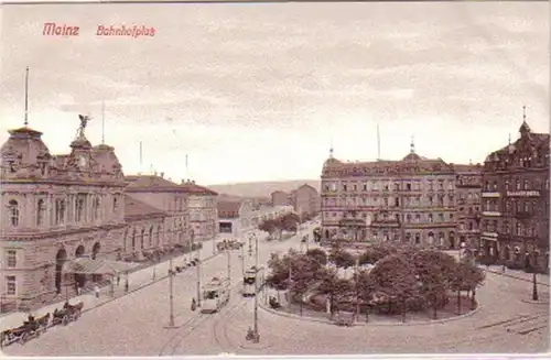 20501 Ak Mainz Bahnhofplatz mit Straßenbahn um 1910