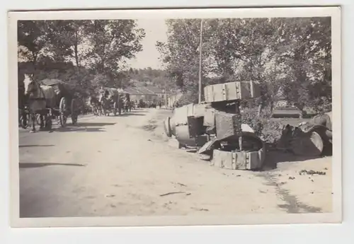 19609 Photo Panzer cassé réservoir France WK II