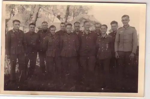 19536 Foto Ak Leski Polen Karpathen Gruppe Soldaten des Heeres im 2. Weltkrieg