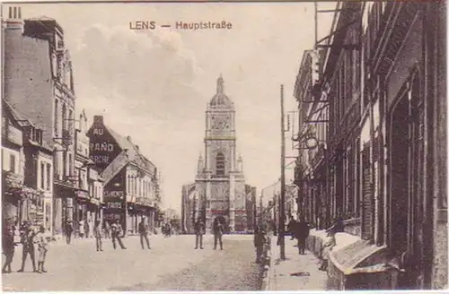 19005 Ak Lens France Hauptstrasse vers 1915