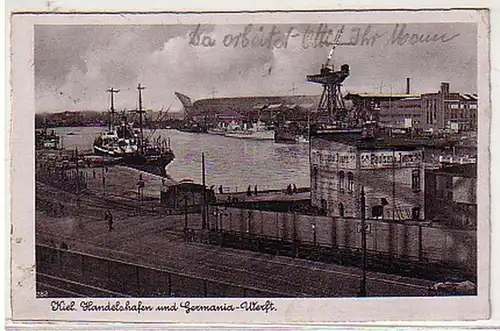 18731 Ak Kiel Handelshafen et Germania Werft 1934