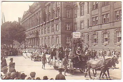 18540 Foto Ak Hellerau Festumzug um 1935