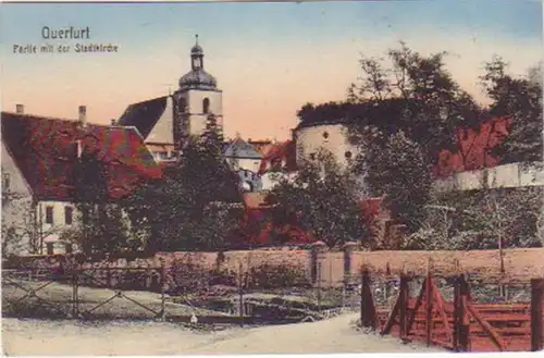 18528 Ak Querfurt Partie avec l'église de la ville 1921