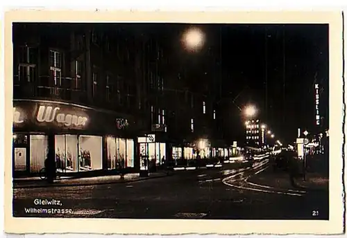 18308 Ak Gleiwitz Wilhelmstraße bei Nacht um 1940