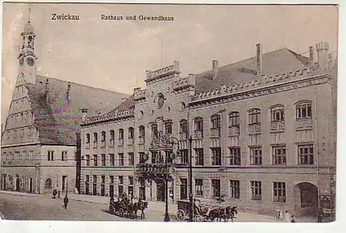 17269 Ak Zwickau Rathaus und Gewandhaus 1914