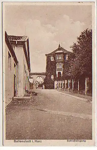 17112 Ak Ballenstedt im Harz Schloßeingang 1943