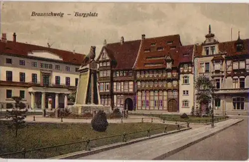 15882 Ak Braunschweig Burgplatz 1930