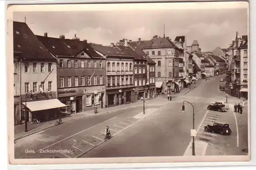 15556 Ak Gera Zschochernplatz mit Geschäften um 1940