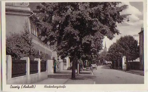 15307 Ak Coswig Hindenburg-Strasse m. Colonne de lit vers 1930