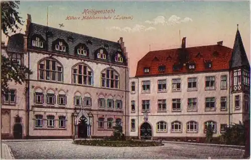 15244 Ak Heiligenstadt höhere Mädchenschule um 1920
