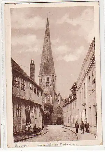 15046 Ak Salzwedel Lorenzstrasse avec Marienkirche 1920