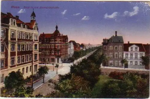 14763 AK Riesa Blick in die Bismarckstraße 1918