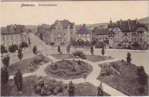 14699 Ak Ilmenau in Thüringen Bismarckplatz um 1920