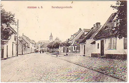 14341 Ak Alsleben a.S. Bernburgerstrasse um 1910