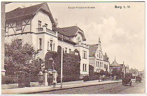 14003 Ak Burg Kaiser Friedrich Strasse um 1910