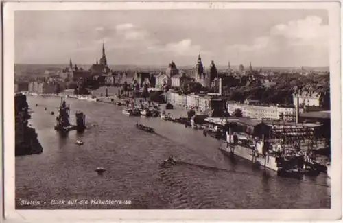 13831 Ak Stettin Blick auf die Hakenterasse 1941